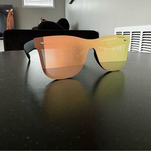 Topfoxx Future Wife sunglasses